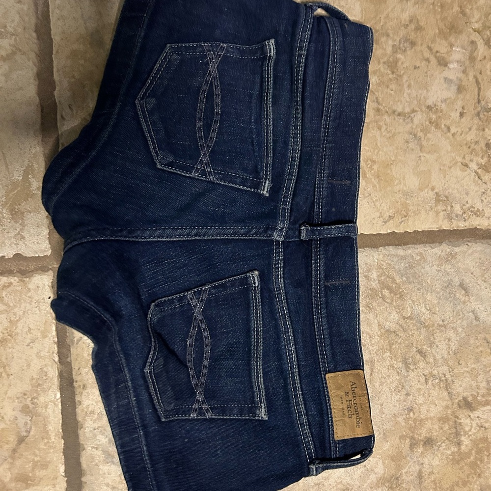 Abercrombie & Fitch Dark Wash Denim Mini Shorts | Size 0 / 25